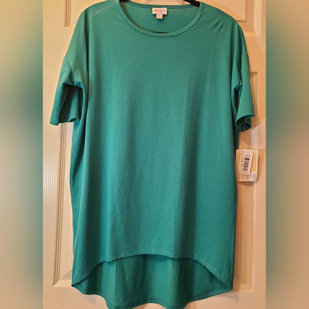 NWT LuLaRoe Irma Size XS Oversized Stretchy Beautiful Solid Green Tunic Top